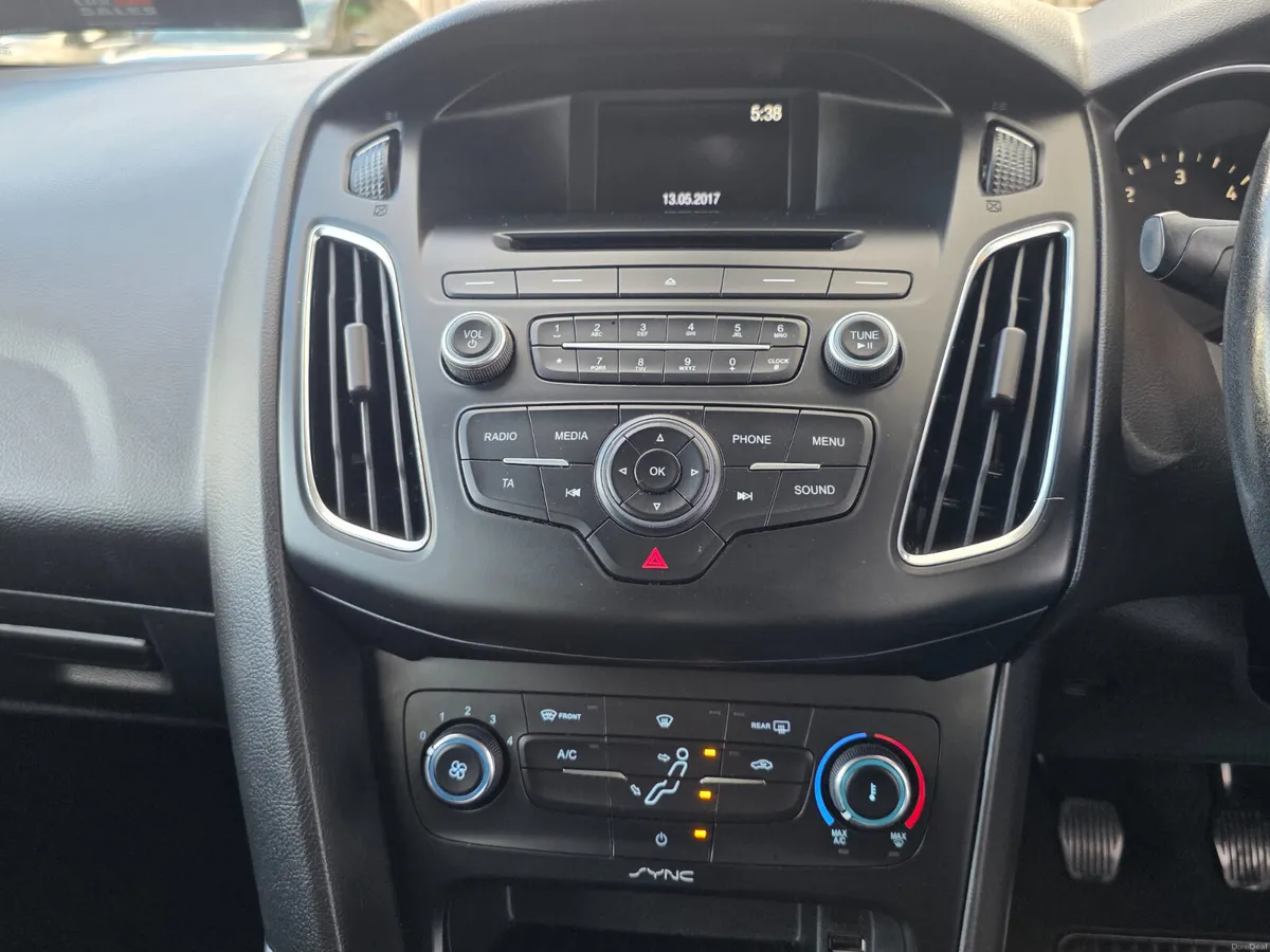 2017 Ford Focus 1.5 TDCI STYLE // NCT TILL 05/27 - Image 5