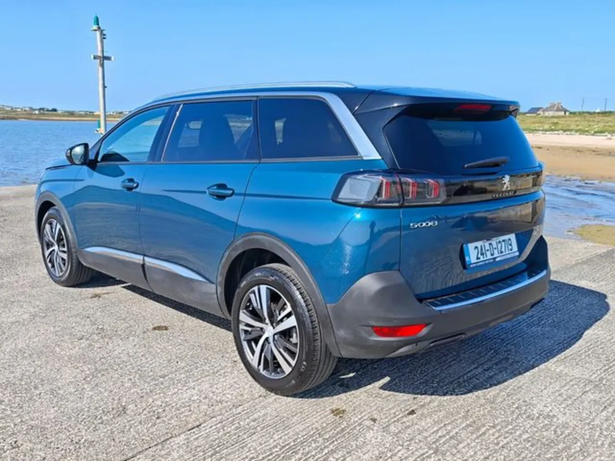 Peugeot 5008 FL Allure 1.5 Blue HDI 130 AUT - Image 6