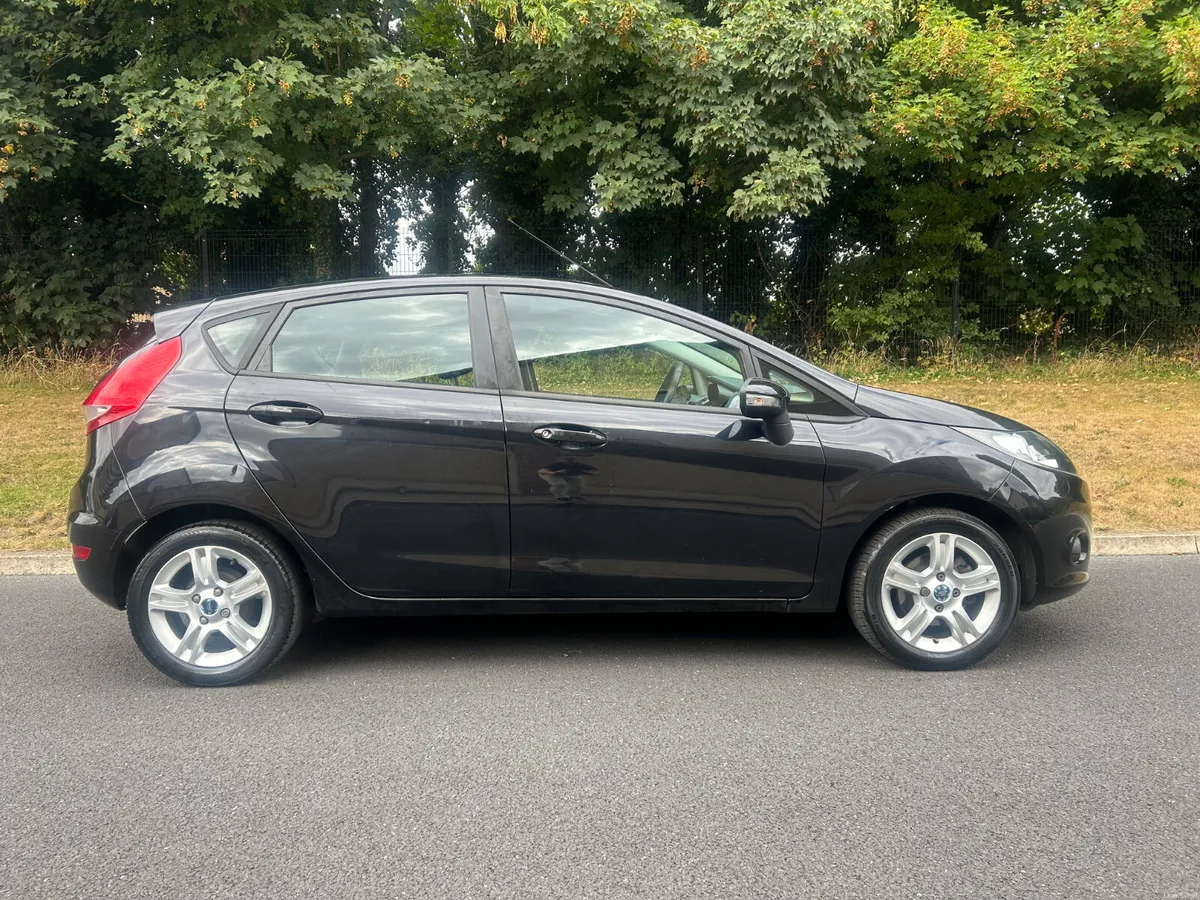 Ford Fiesta 2010(NCT 01/27) - Image 3