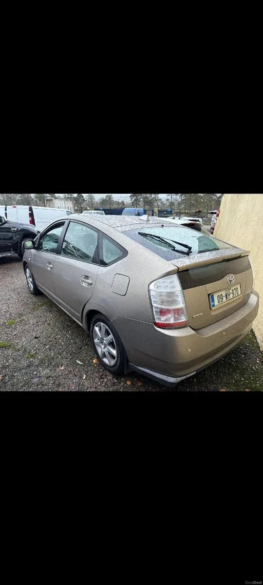 Toyota Prius 2009 1 year NCT 136 Miles - Image 3