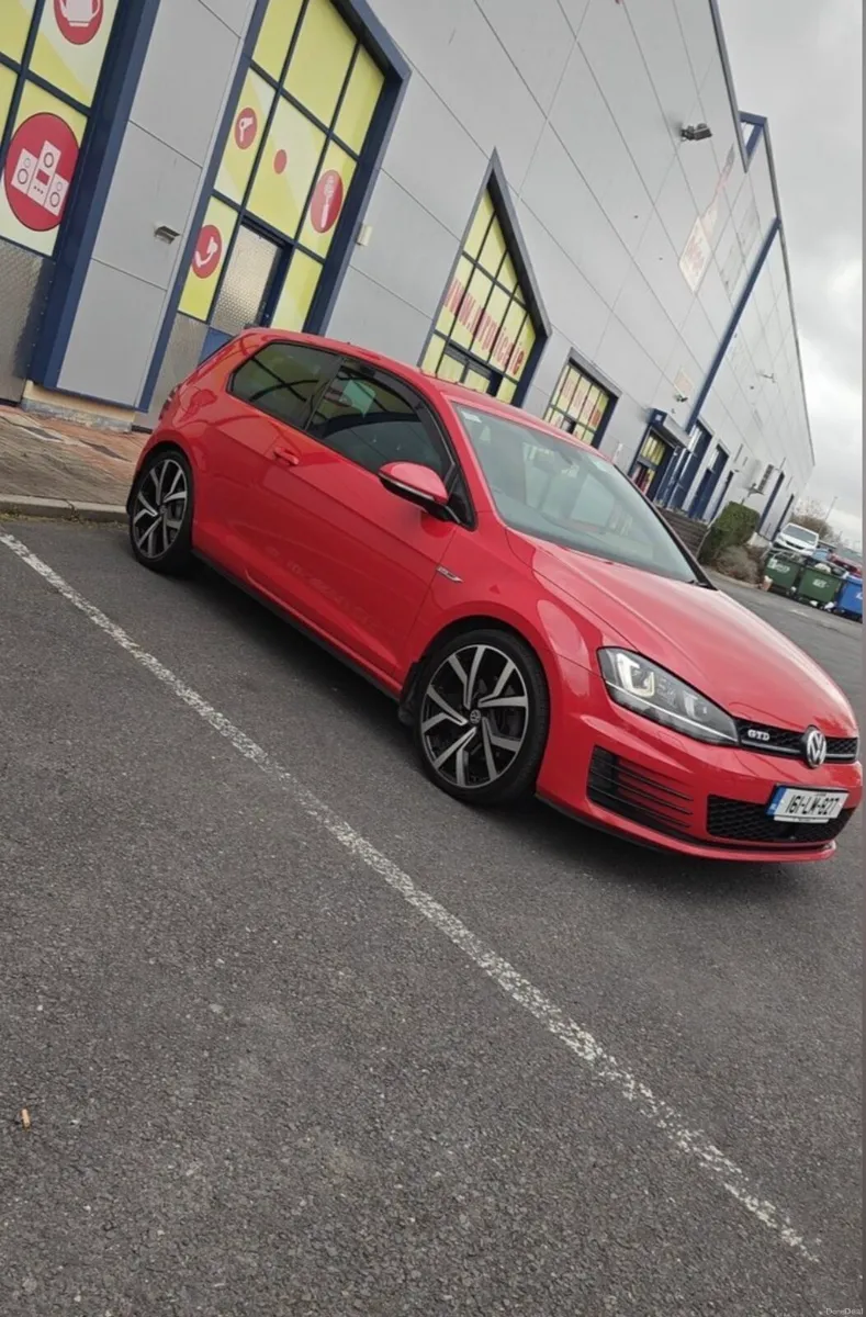 Volkswagen Golf gtd - Image 3