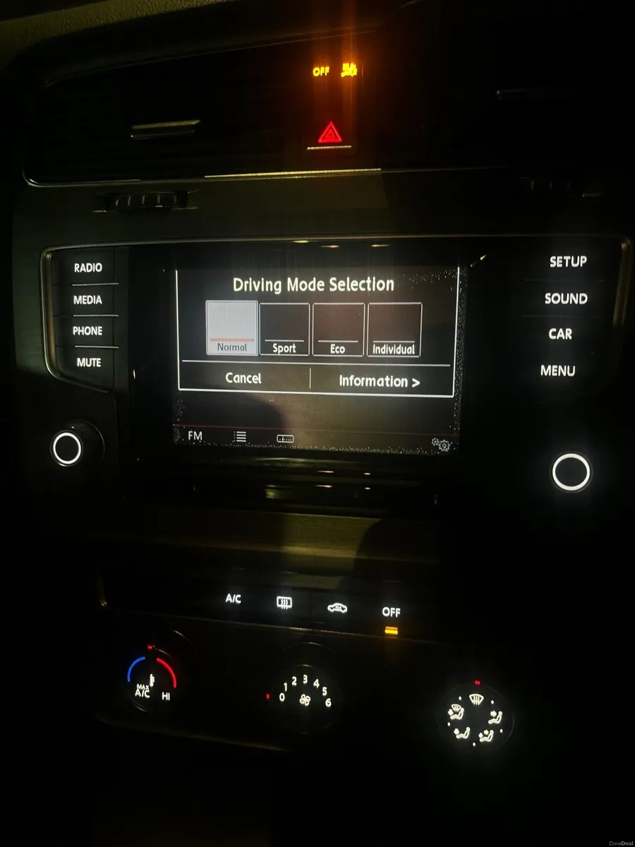 Volkswagen Golf 2013 - Image 3