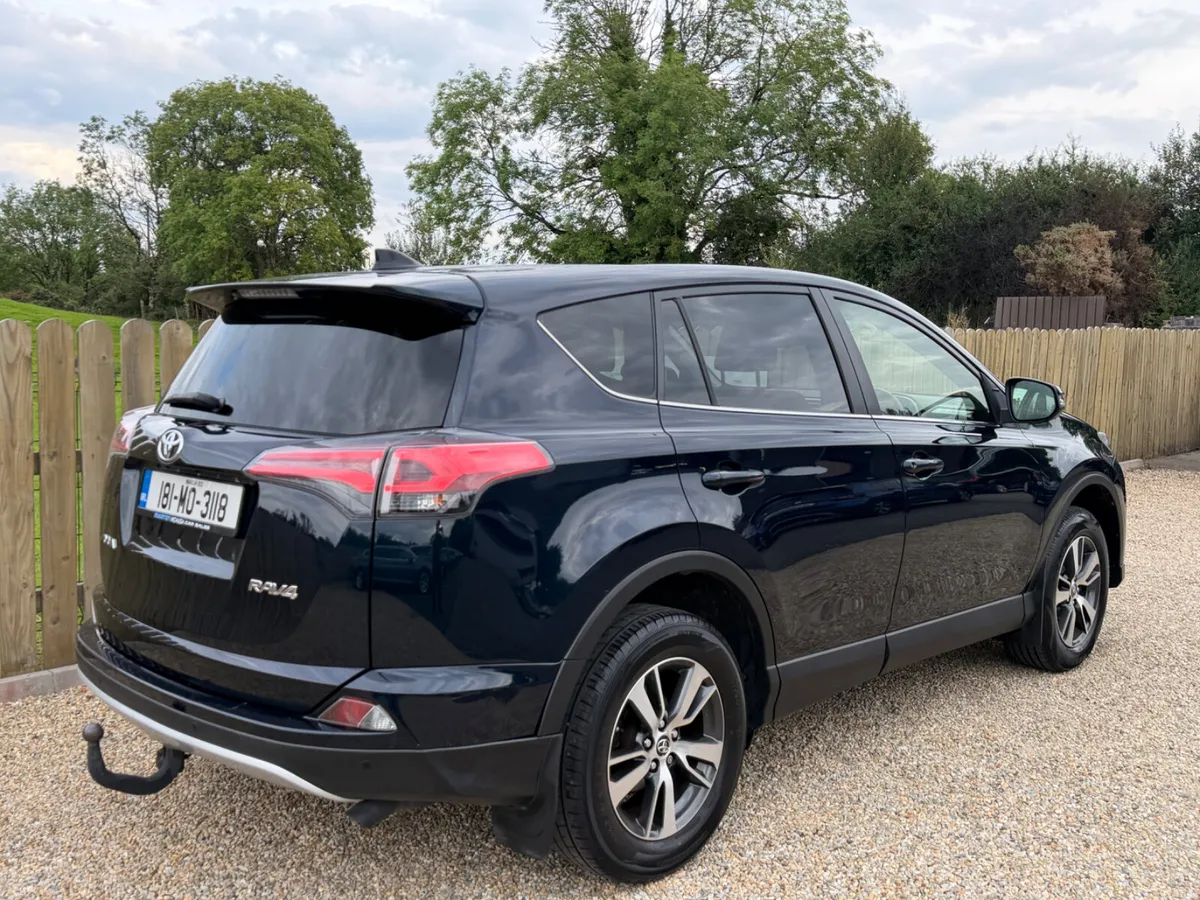 2018 Toyota RAV4 2.0 D-4D Business Edition - Image 5