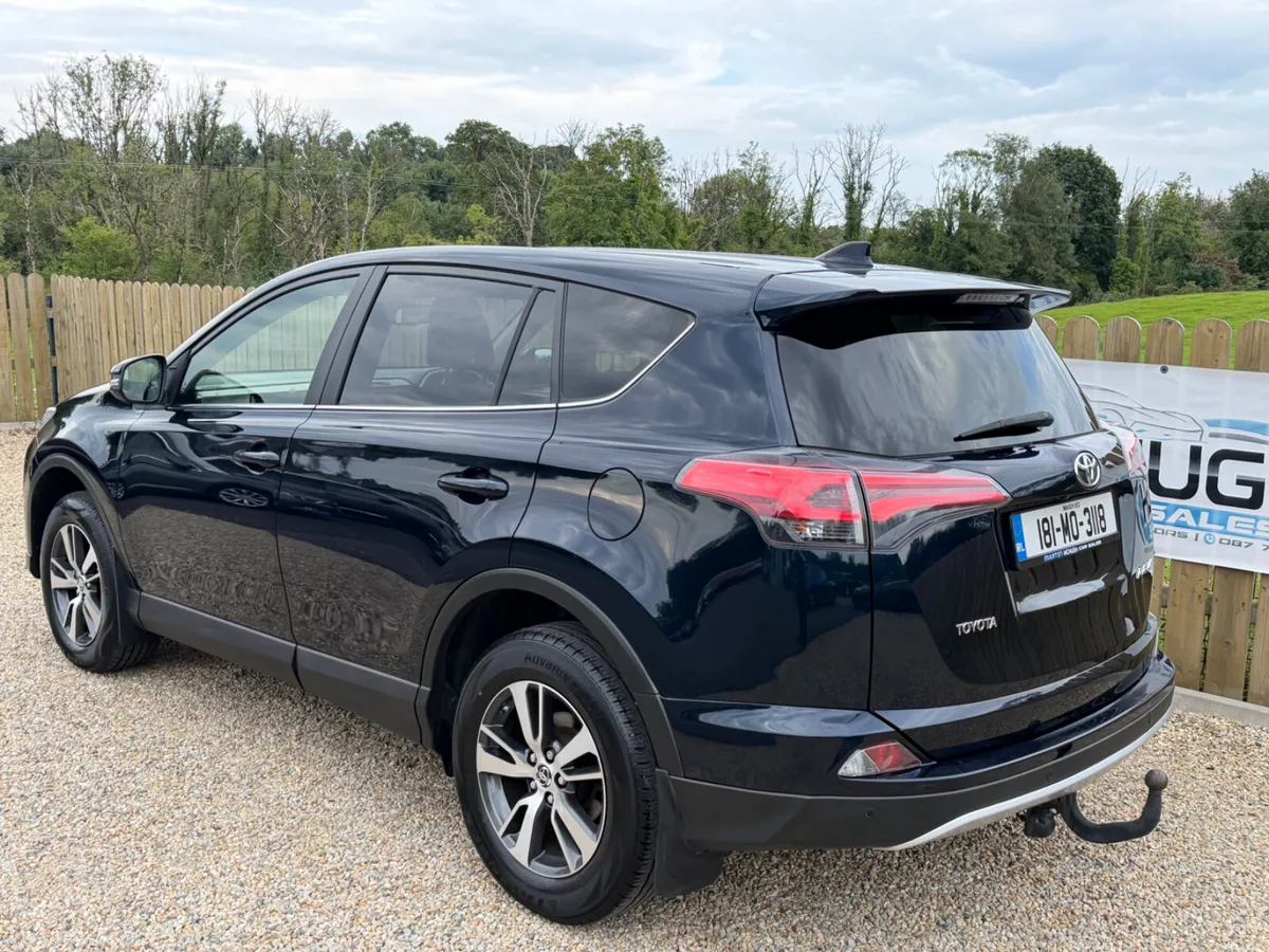 2018 Toyota RAV4 2.0 D-4D Business Edition - Image 3