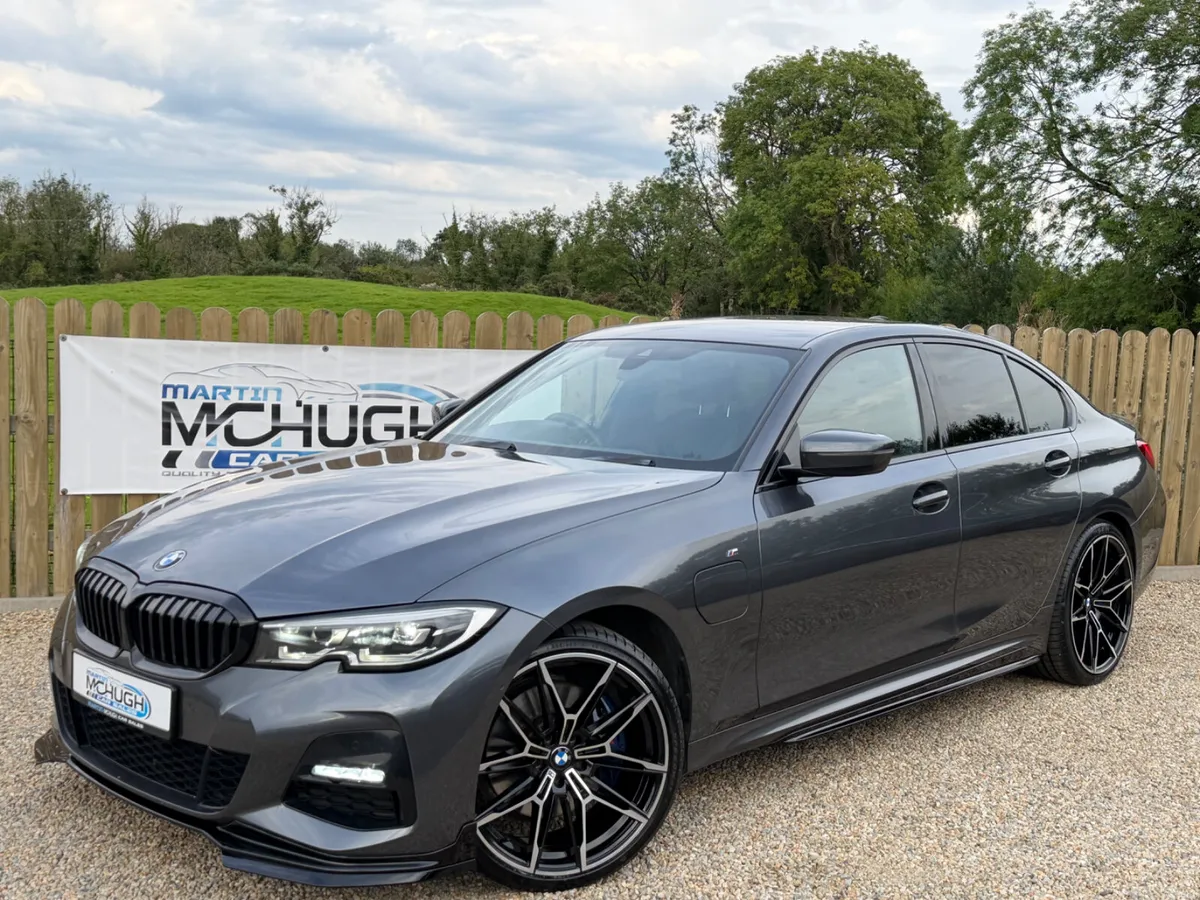 BMW 330e M Sport Pro - Image 5