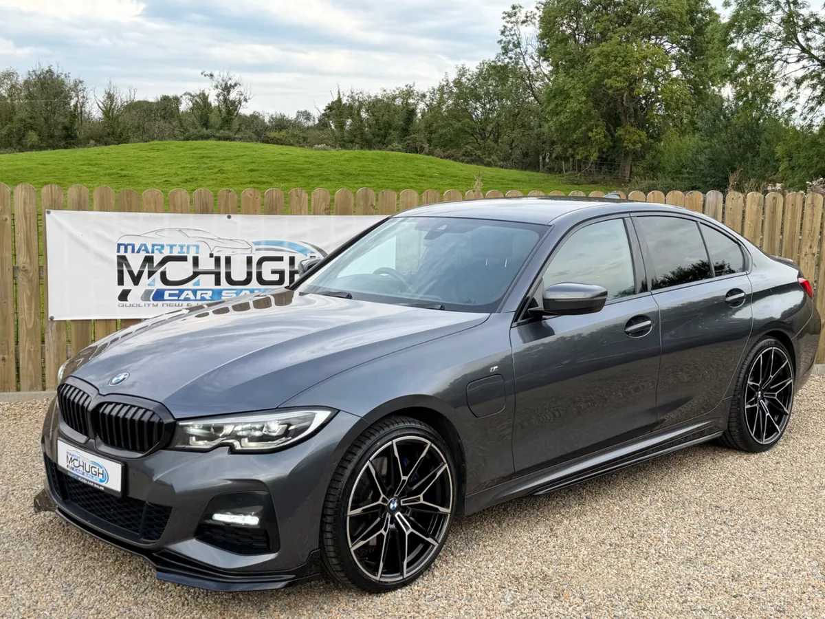 BMW 330e M Sport Pro - Image 6