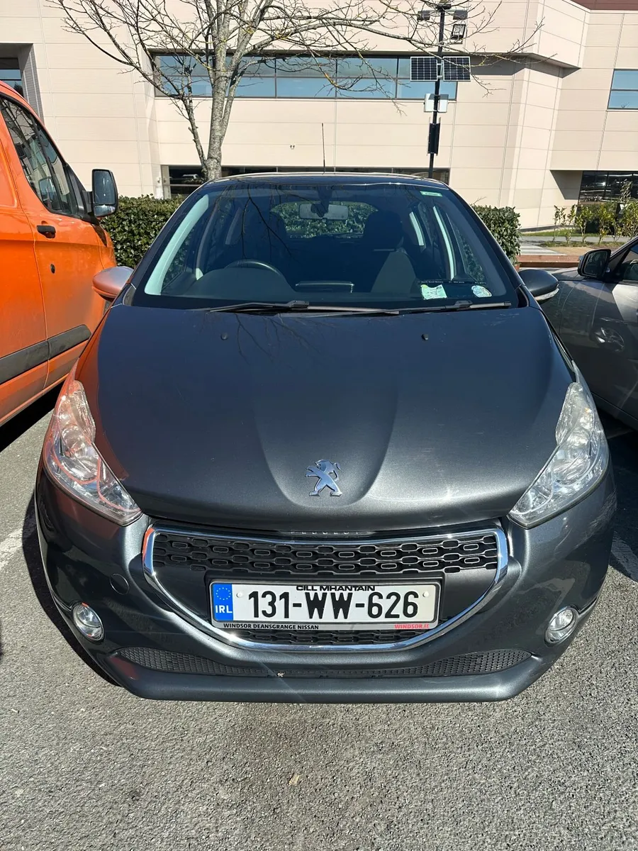 Peugeot 208 2013 - Image 2