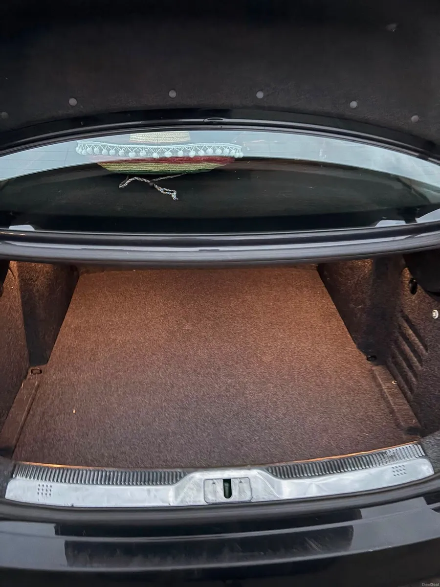 Skoda superb 2014 2  litre  Disel 2950 - Image 6
