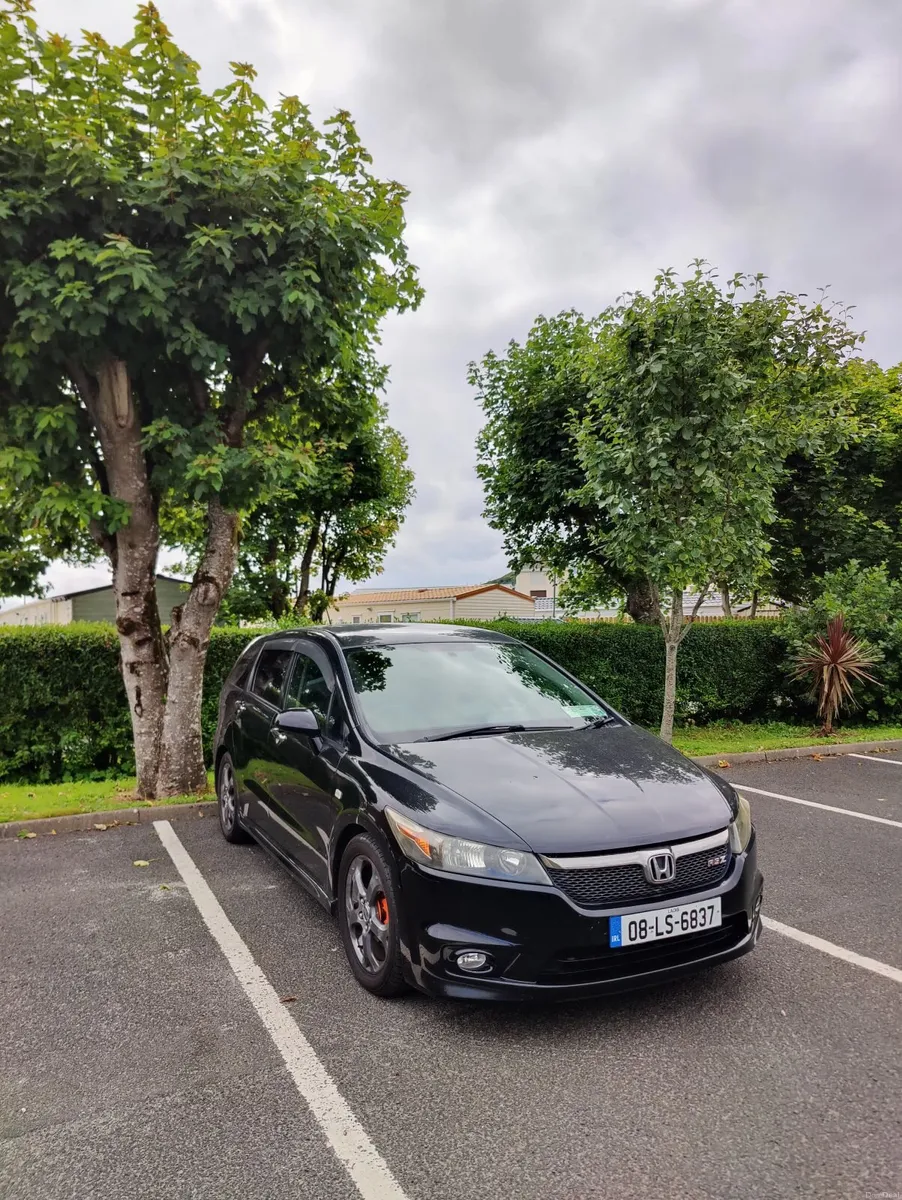 Honda Stream 2008 - Image 2