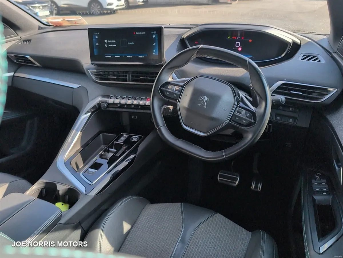 Peugeot 5008 ALLURE 1.5 BLUE HDI 130 AUTO - Image 6