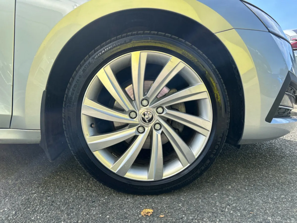 Skoda Octavia C STYLE 2.0 TDI 115HP 4DR - Image 5