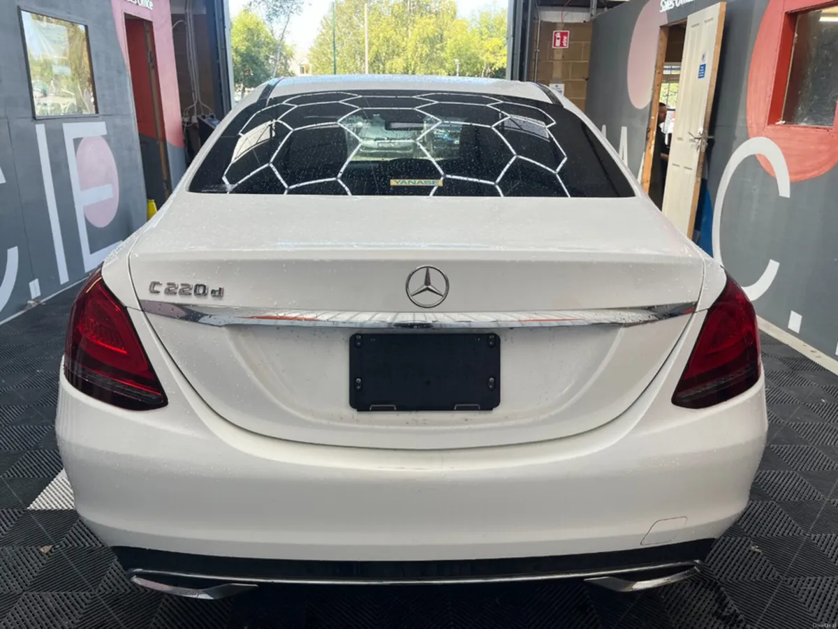 Mercedes-Benz C-Class 2019 MERCEDES-BENZ  C220D AV - Image 4