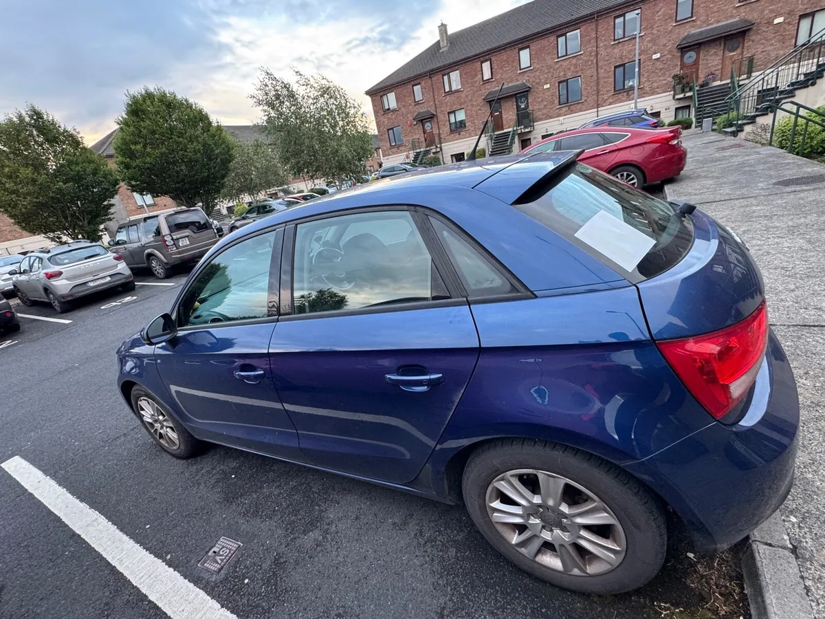Car - Image 2