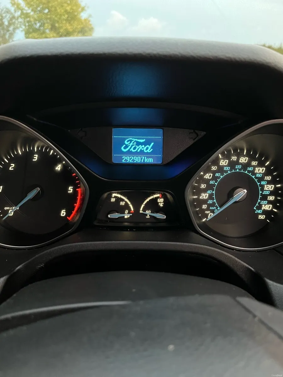 Ford focus - Image 4