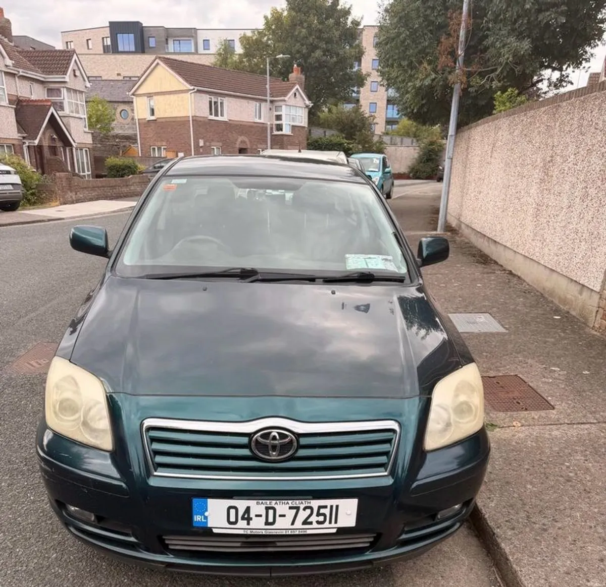 2004 Toyota Avensis - Image 1