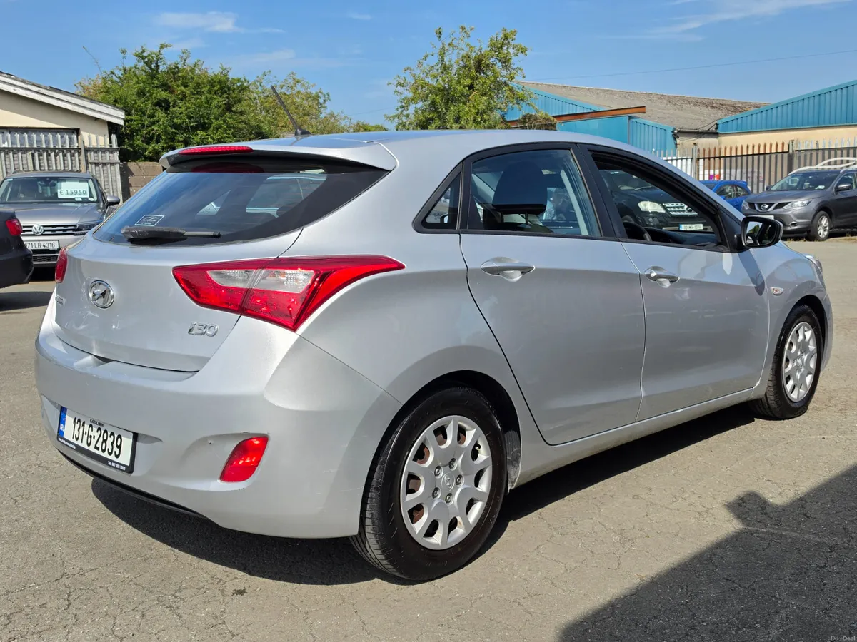 131 HYUNDAI i30 *1.4*5 DR*CLEAN* - Image 5