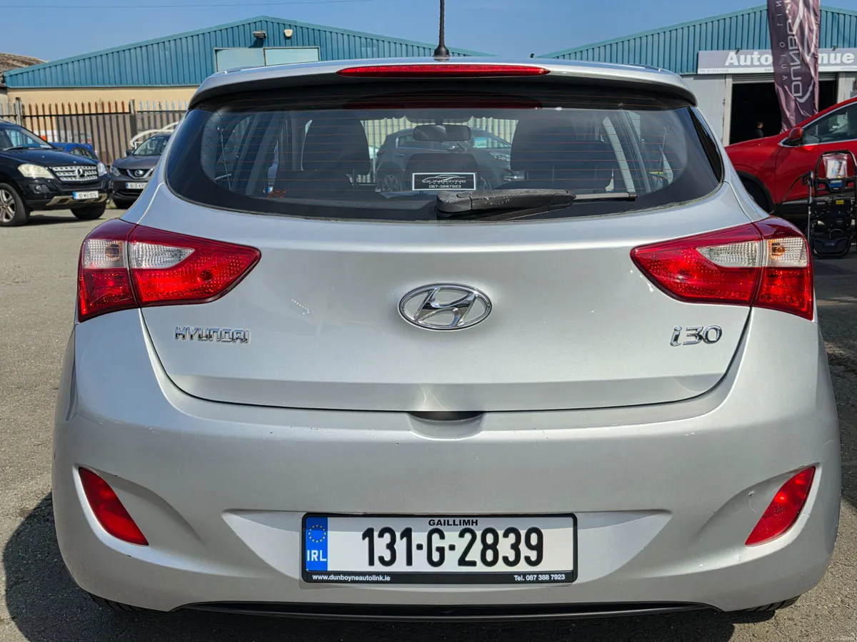 131 HYUNDAI i30 *1.4*5 DR*CLEAN* - Image 6
