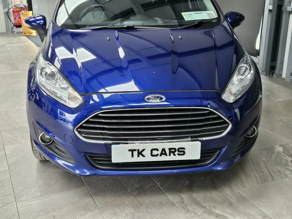17 FORD FIESTA ZETEC EDITION - Image 4