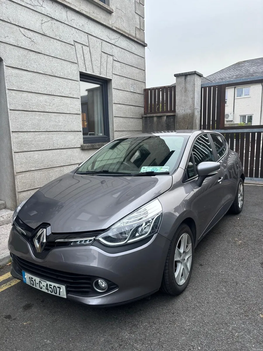 Renault Clio 2015 - Image 2