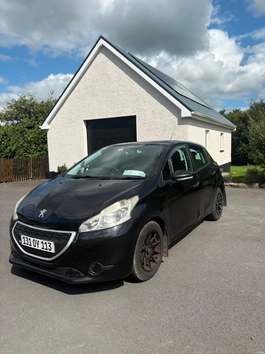Peugeot 208 2013 1.4 HDi - Image 1