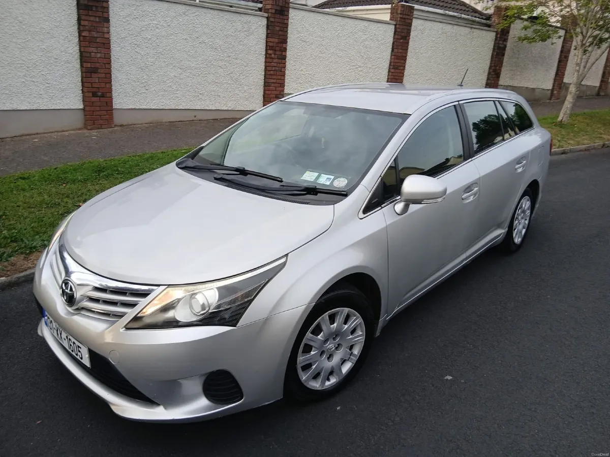 2013 Toyota Avensis Estate 👍New Nct Tax - Image 4