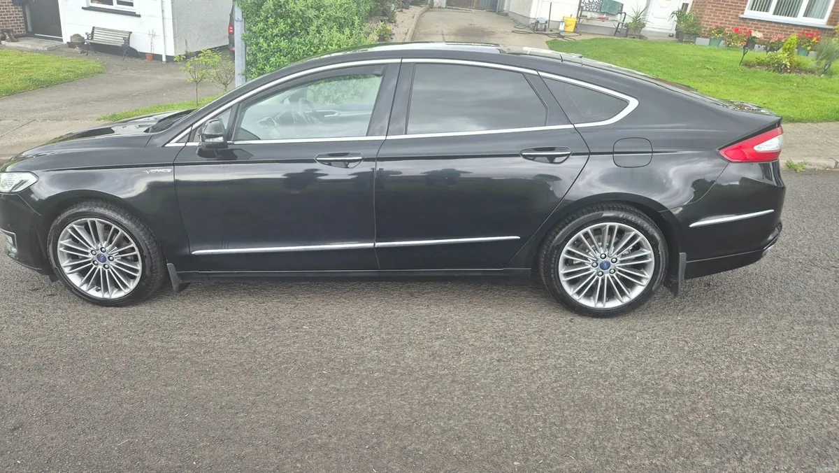 Ford Mondeo Vignale 2017 - Image 3