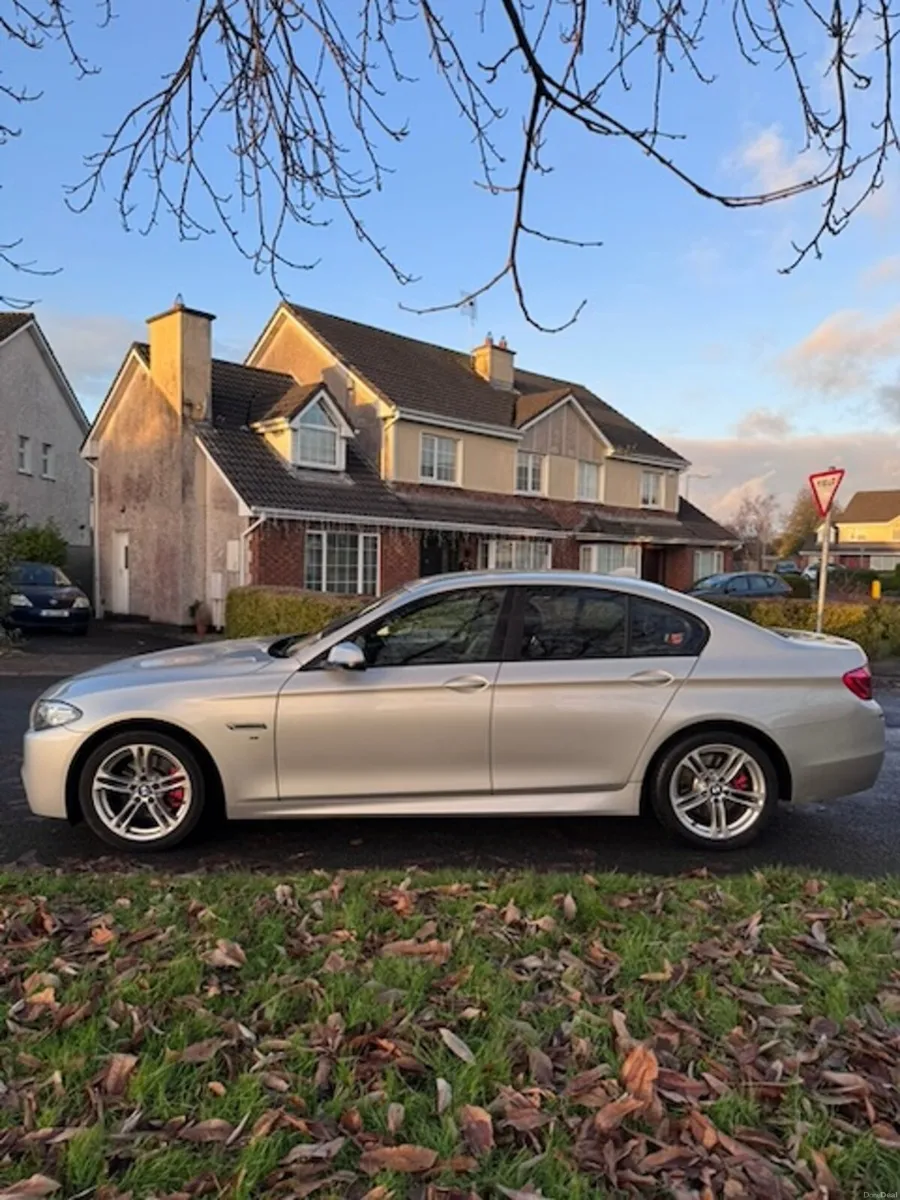 BMW 5-Series  M 2013 - Image 1