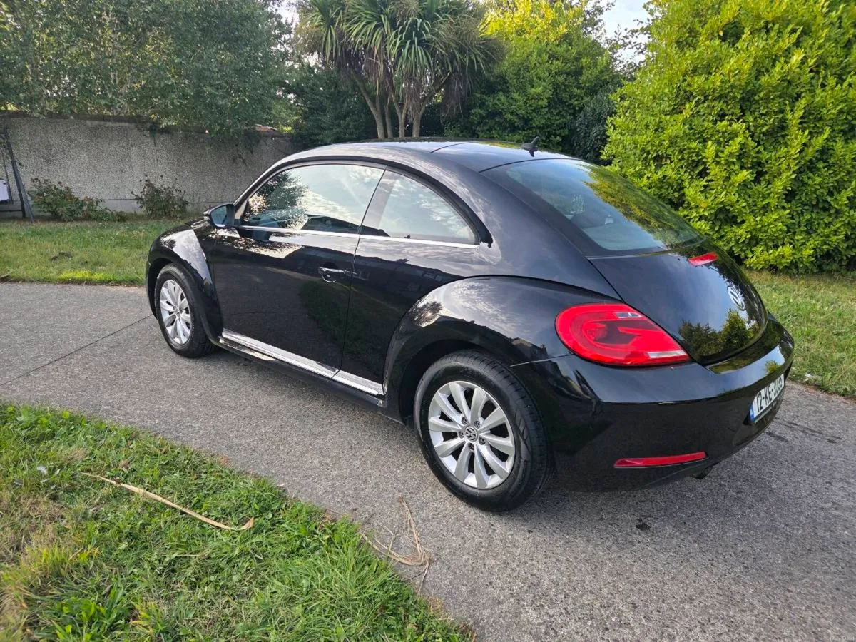 VW BEETLE AUTOMATIC - Image 3
