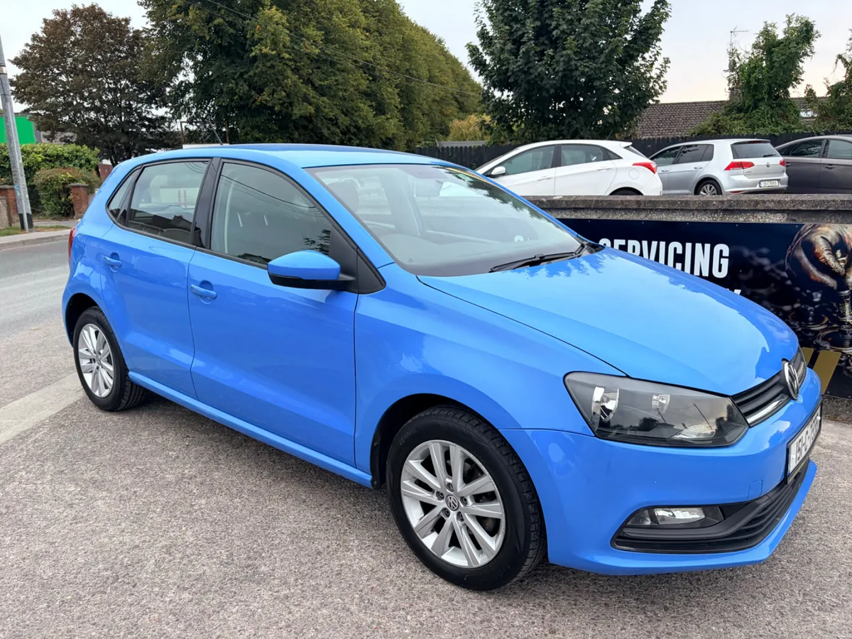 Volkswagen Polo 1.0 Manual - Image 2
