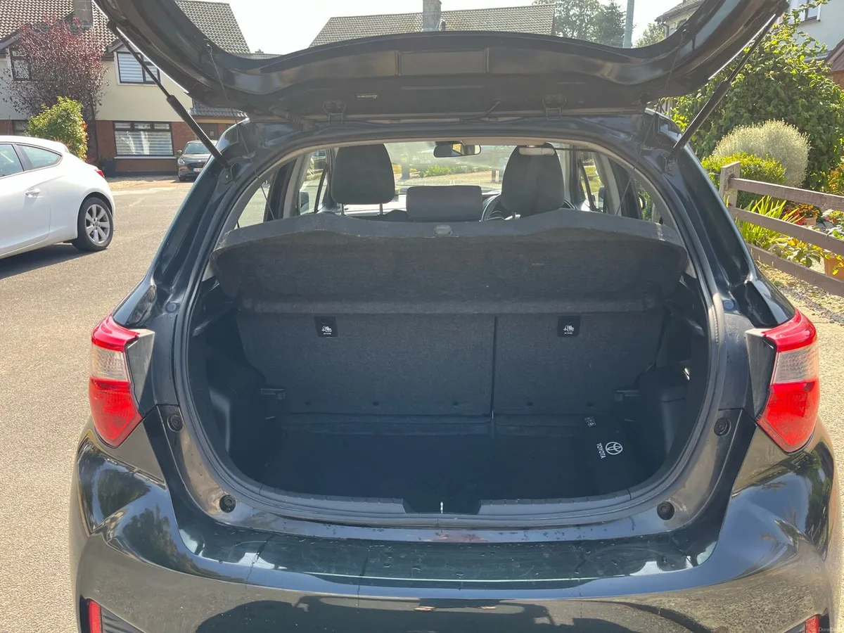 Toyota Yaris Automatic Petrol Hybrid - Image 5
