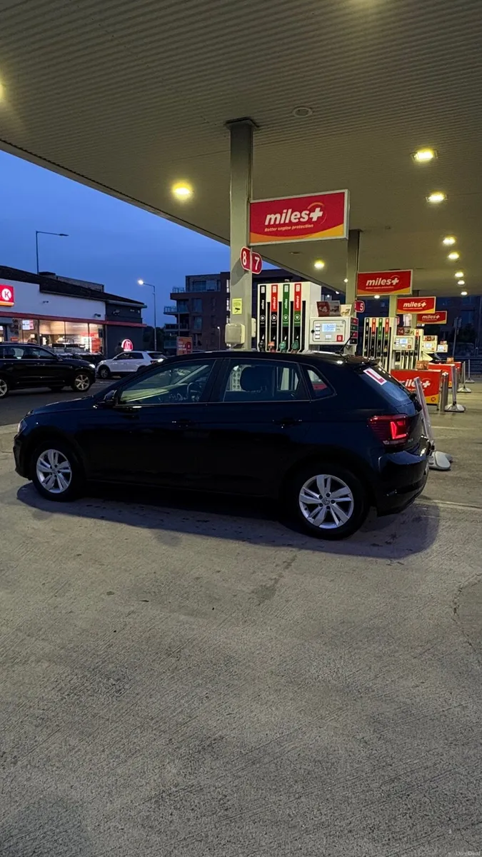 Volkswagen Polo 2018 - Image 6