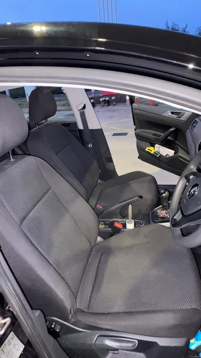 Volkswagen Polo 2018 - Image 3