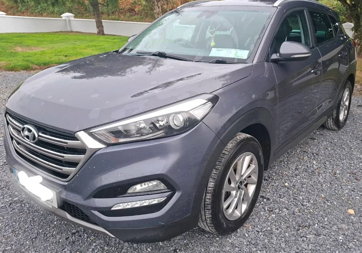 2016 Hyundai Tuscon **Premium - Image 6
