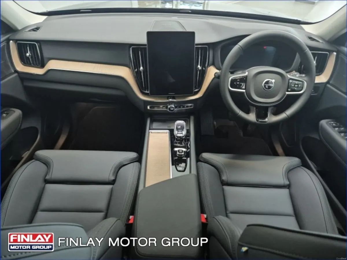 Volvo XC60 Plus Dark PHEV 355hp - Delivery Mileage - Image 2