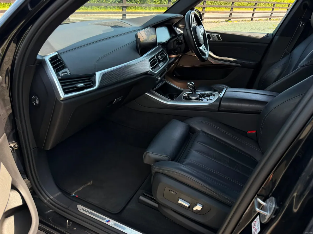 2020 BMW X5 45e M-SPORT Auto Petrol Plug-in Hybrid - Image 5