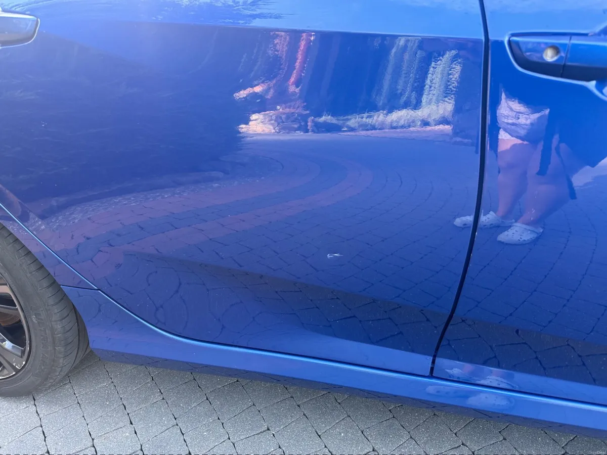 Honda Civic 2018 - Image 2