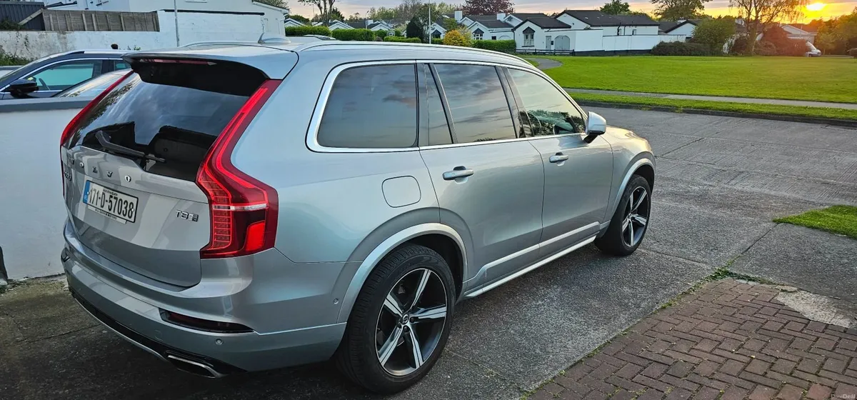 Volvo XC90 T8 R Design PHEV 2017 - Image 1