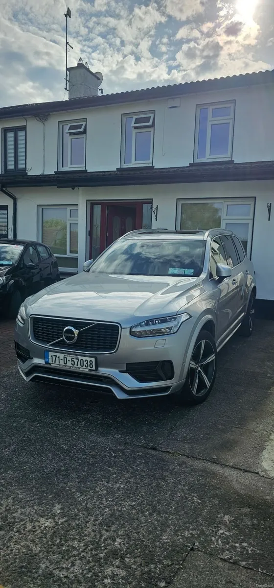 Volvo XC90 T8 R Design PHEV 2017 - Image 5