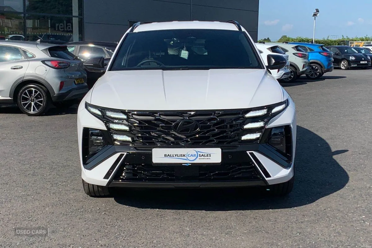 Hyundai Tucson 1.6T FHEV 239PS N Line Edition in W - Image 4