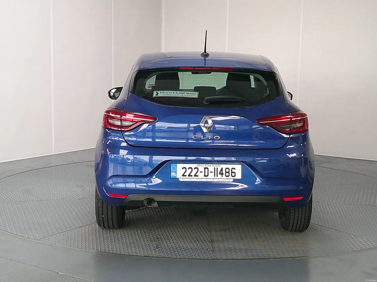 Renault Clio 2022 - Image 6