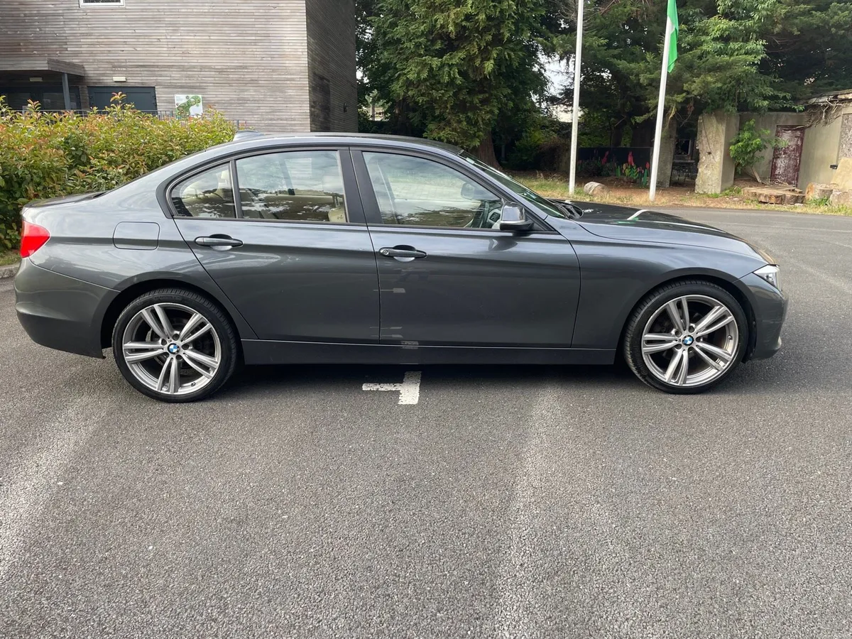 Bmw 320d Auto.. Tax + Nct - Image 5