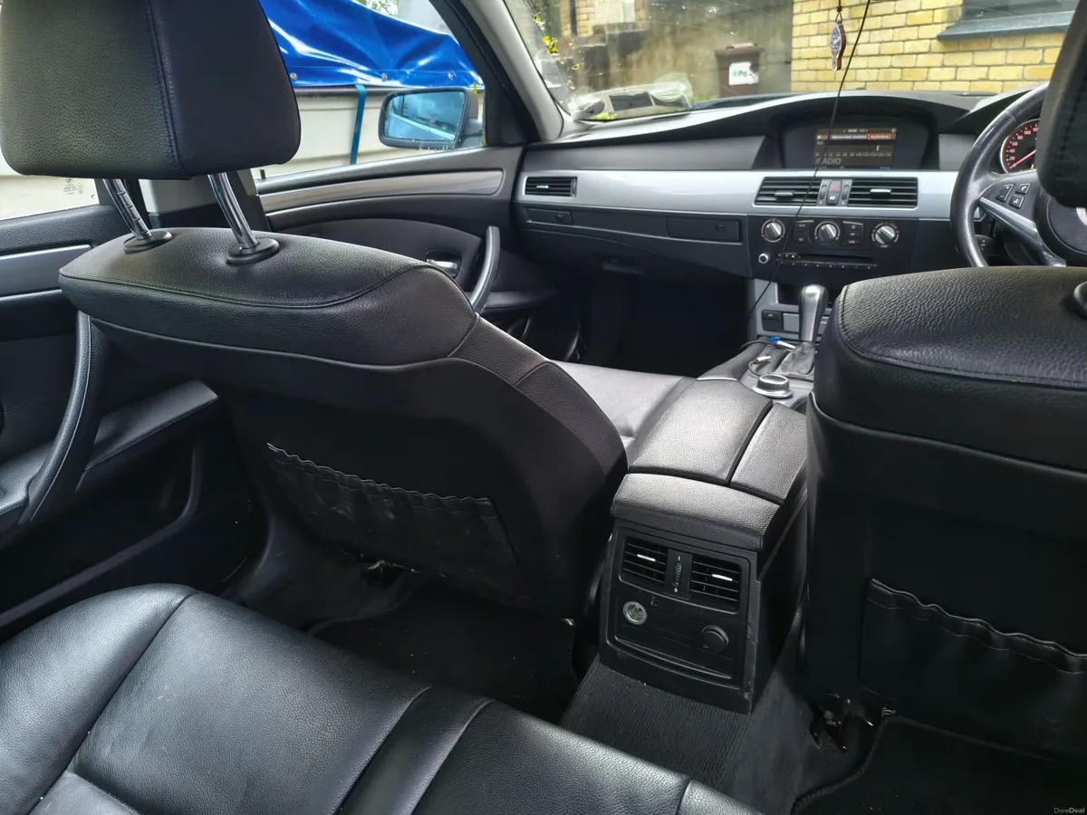 BMW 5-Series 2007 - Image 4