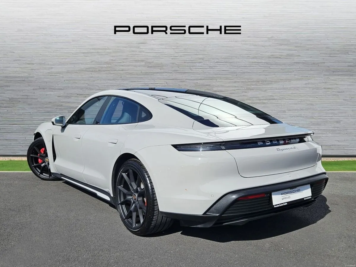 Porsche Taycan 4S - Image 2