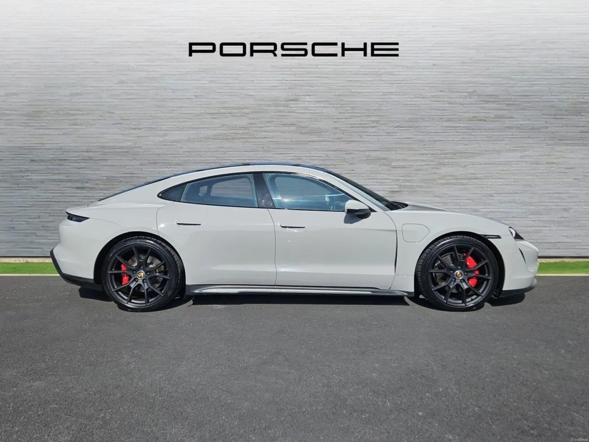 Porsche Taycan 4S - Image 4