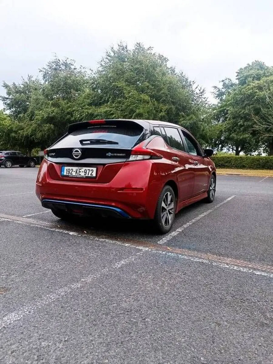 2019 Nissan Leaf - Image 4