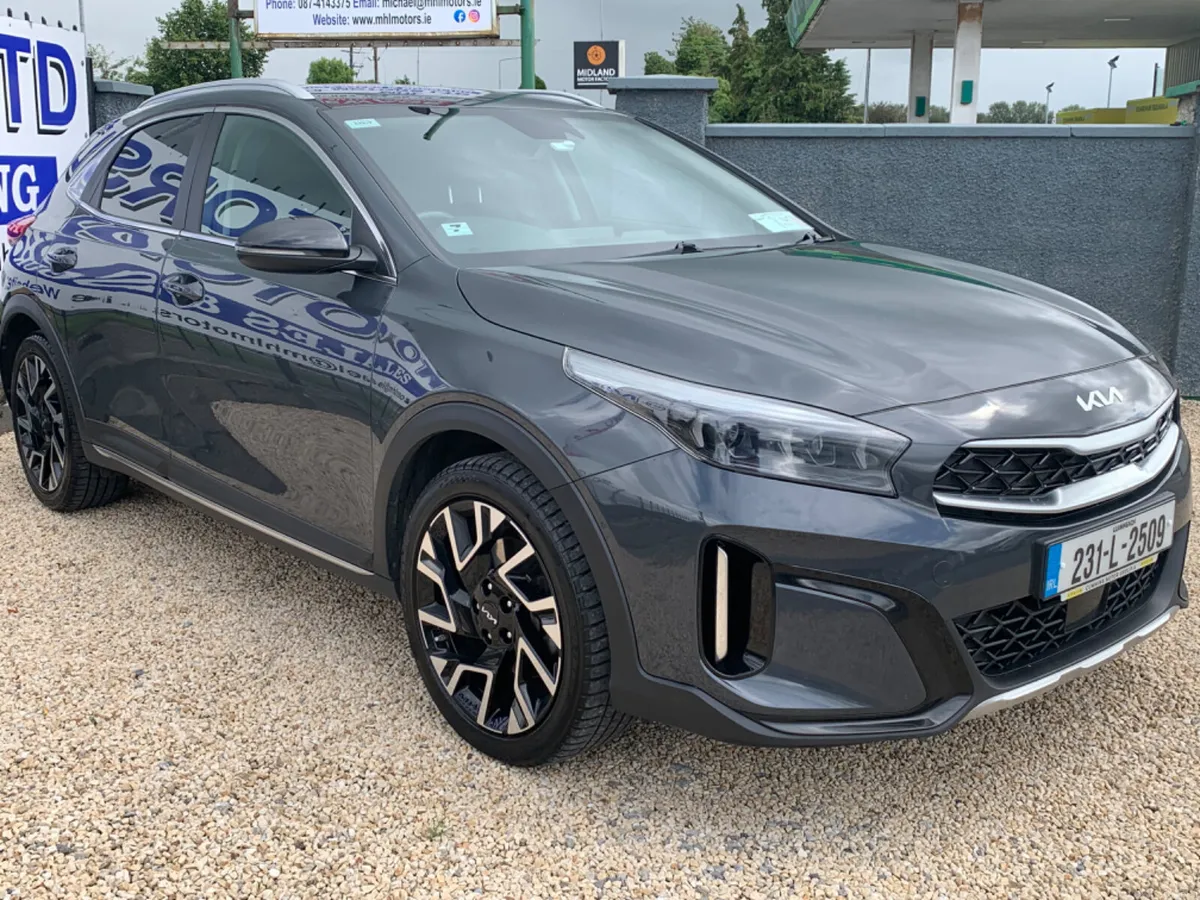 Kia XCeed 2023 Auto Hybrid  Immaculate - Image 4