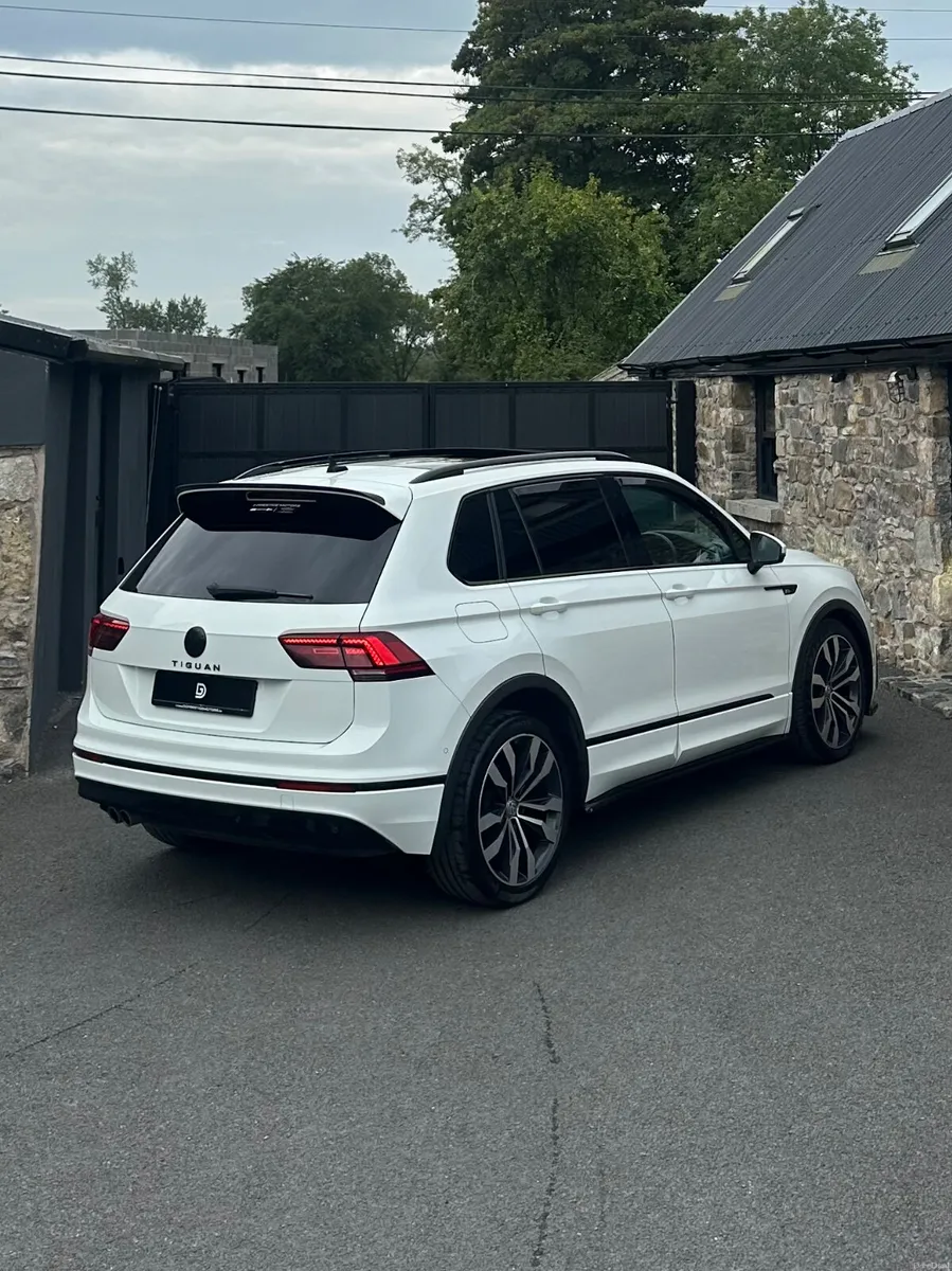 2020 VOLKSWAGEN TIGUAN R-LINE 1.5 TSI AUTO - Image 6