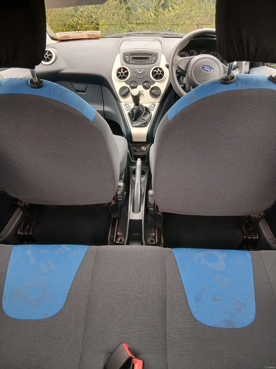Ford KA 2010 - Image 2