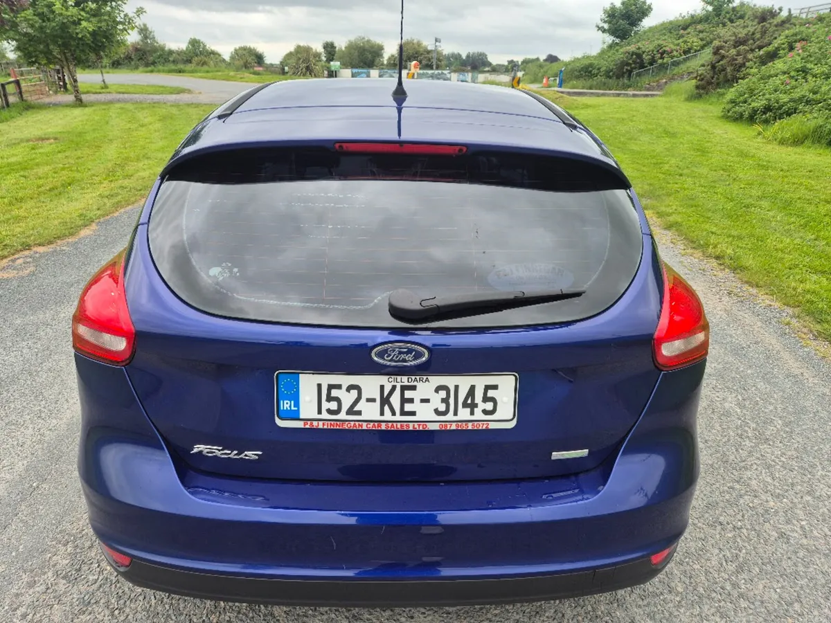 2015 (152) Ford Focus  1.0 ZETEC ECOBOOST 5DR - Image 5
