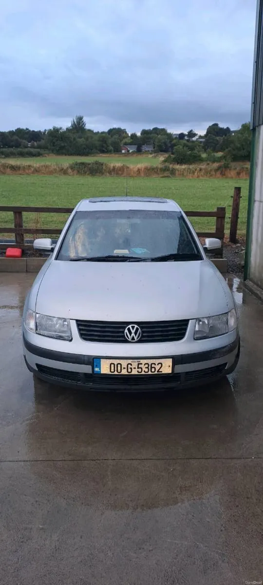 Car - Image 5